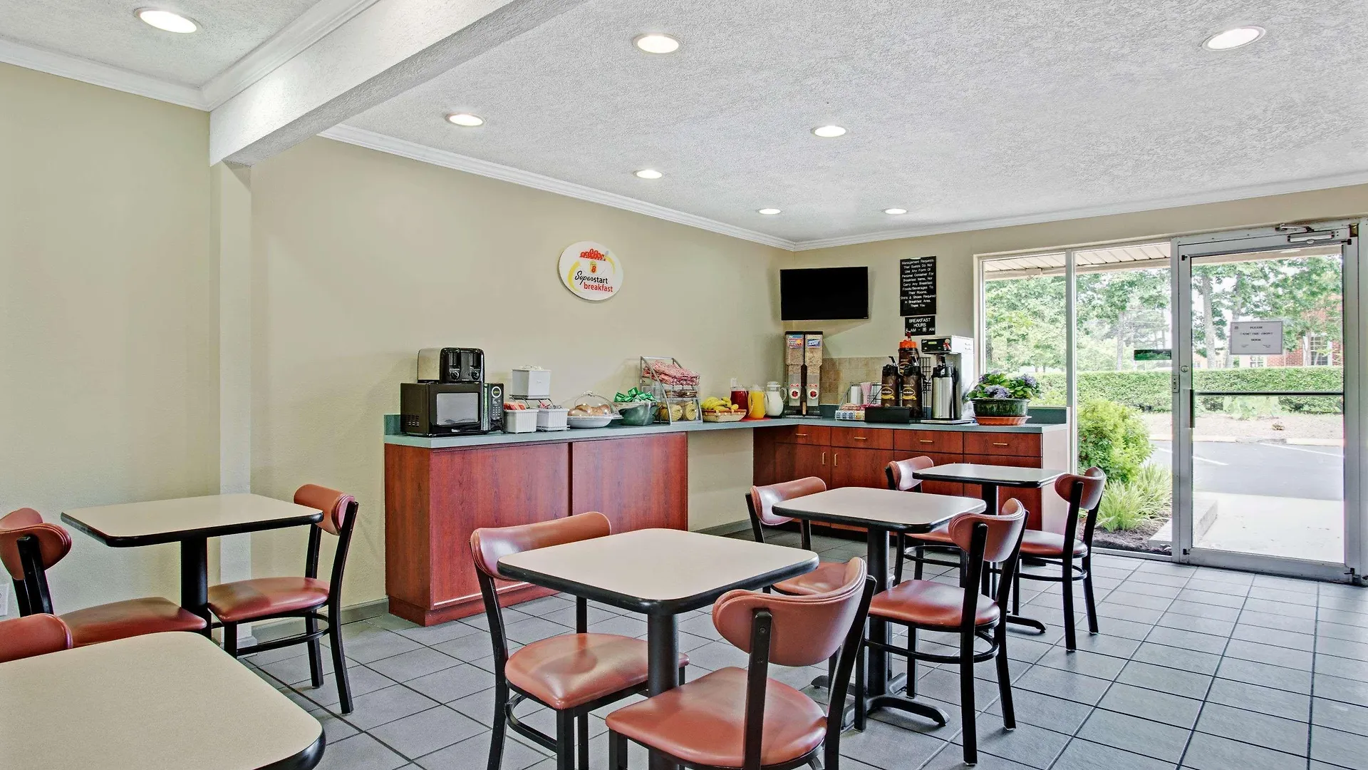 Super 8 By Wyndham Williamsburg/Historic Area Hotel United States