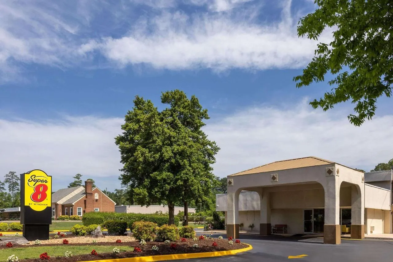Super 8 by Wyndham Williamsburg/Historic Area location