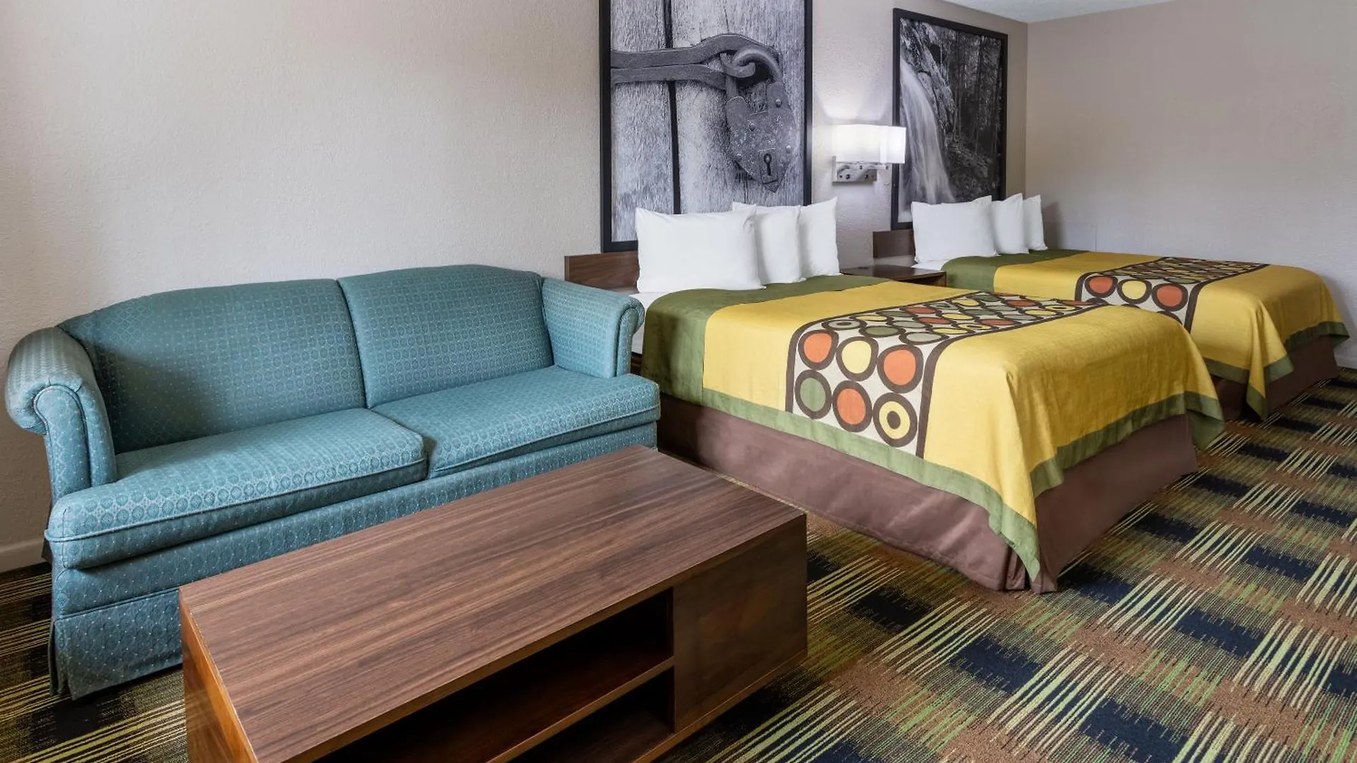 Super 8 By Wyndham Williamsburg/Historic Area Hotel